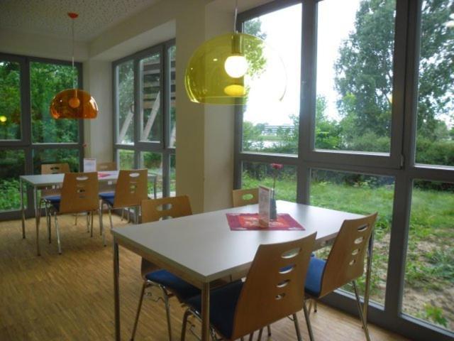 Djh Jugendherberge Mannheim International Экстерьер фото