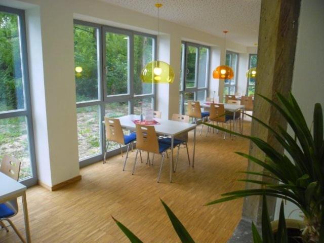 Djh Jugendherberge Mannheim International Экстерьер фото